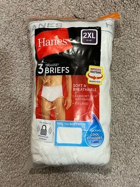 Hanes Men’s Tagless Briefs 3-Pack